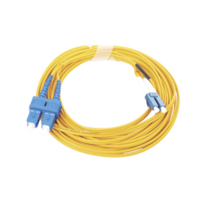 Jumper de Fibra Óptica Monomodo 9/125 LC/UPC-SC/UPC, PVC, 2.0 mm, Dúplex, amarillo, 5 metros